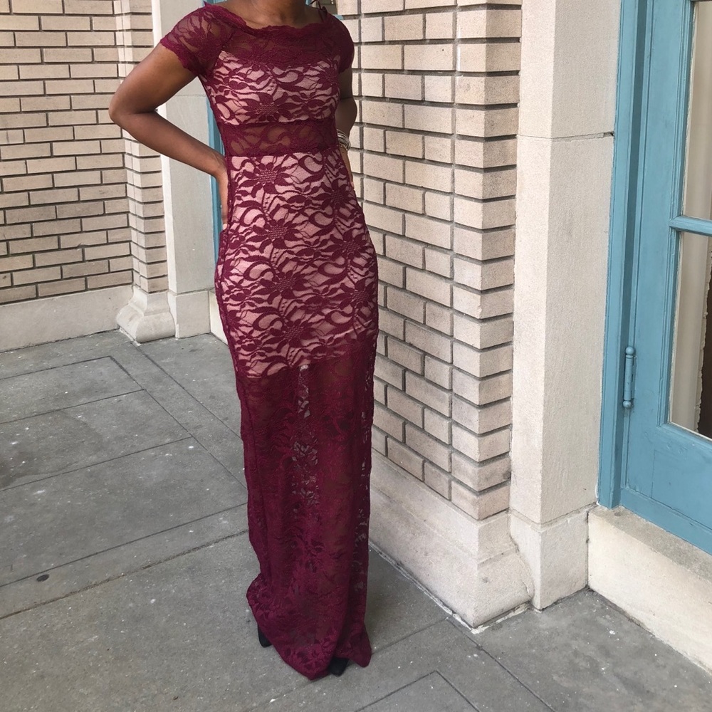 Morgan & Co. Burgundy and Tan Long Laced Dress